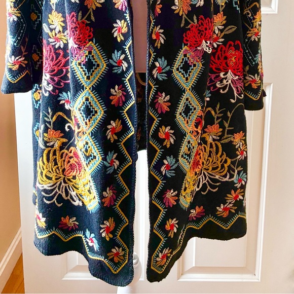 Paparazzi Boho Embroidered Floral Coat Cardigan Hooded Open Front Black Size L - Picture 5 of 12